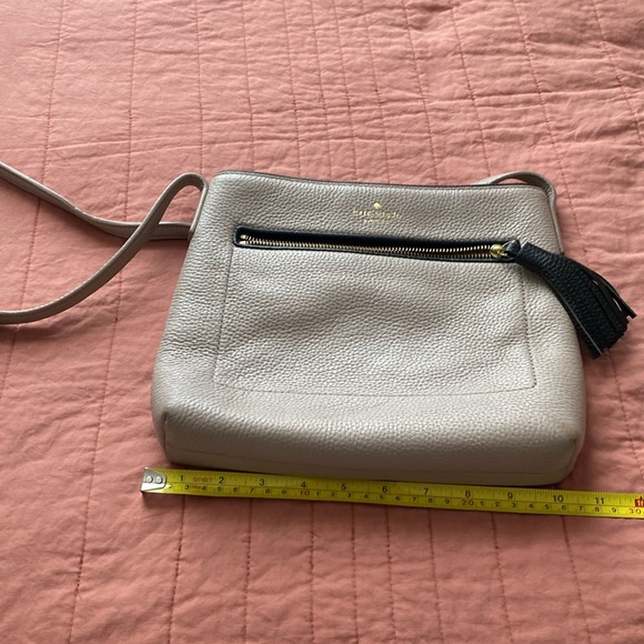 Kate Spade used purse - Picture 8 of 9